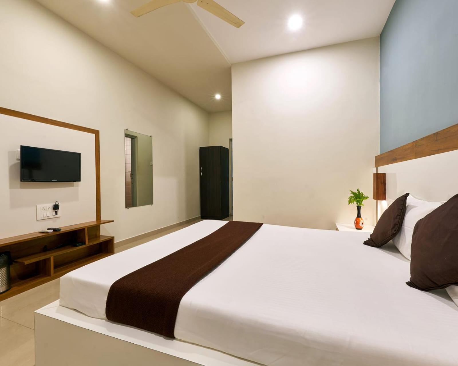 Serenity Resort Panhāla 外观 照片