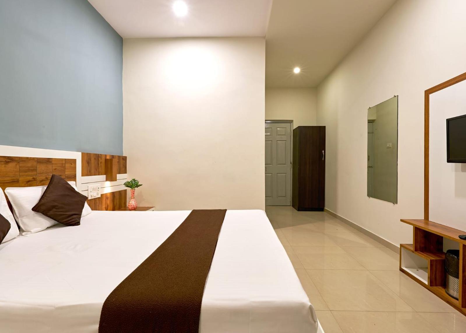 Serenity Resort Panhāla 外观 照片