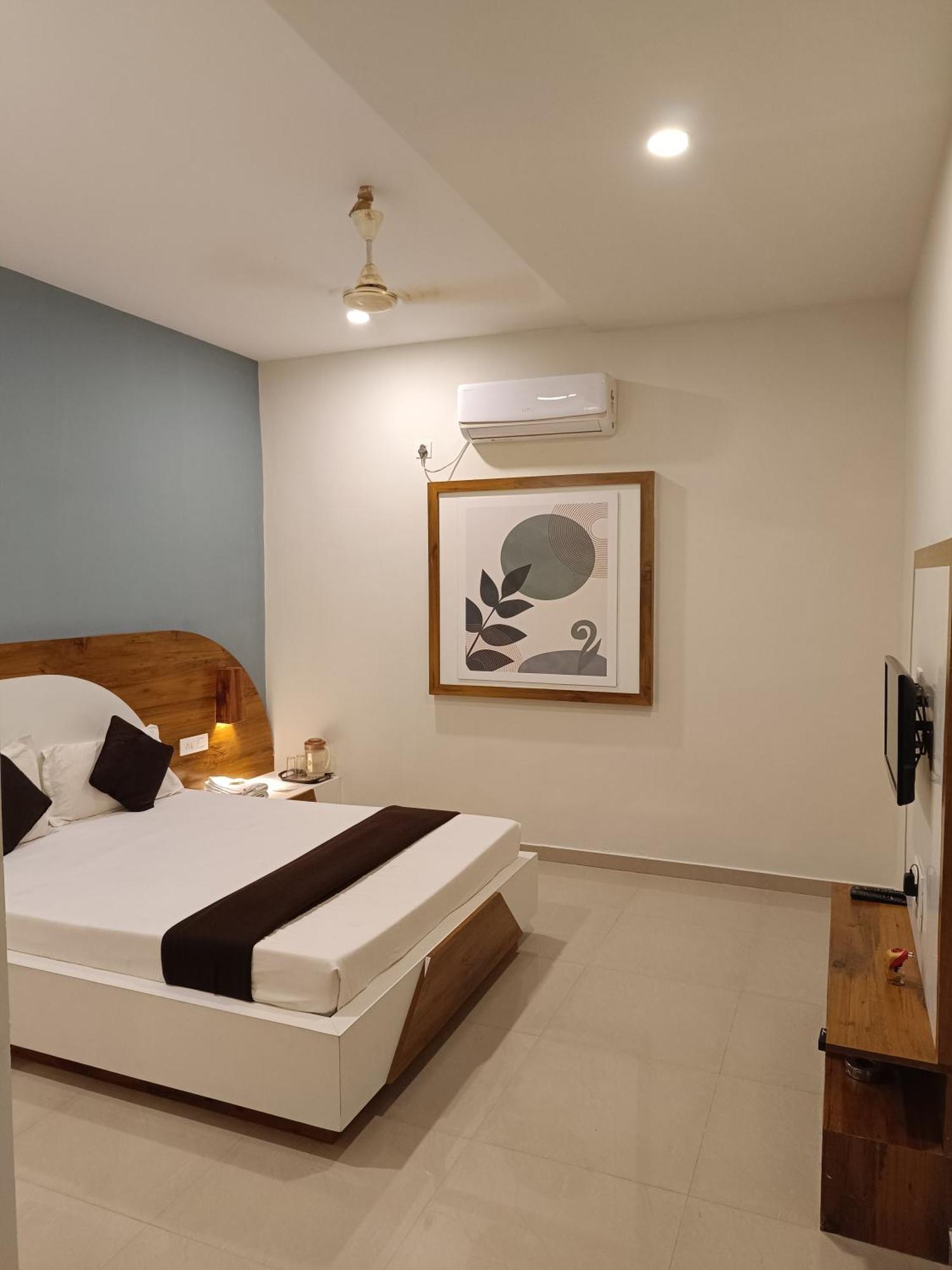 Serenity Resort Panhāla 外观 照片